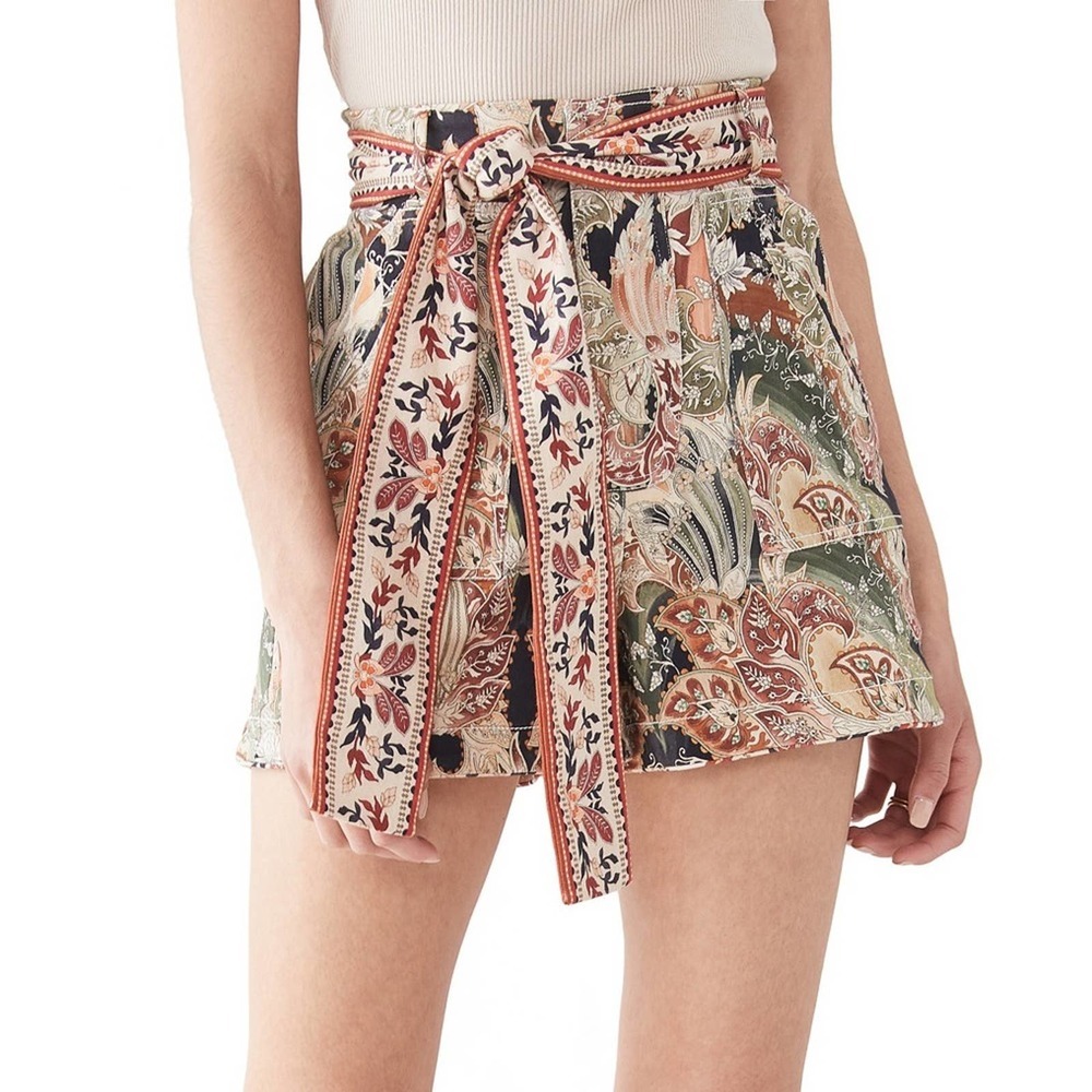 Chufy NWT Lwin Shorts S
